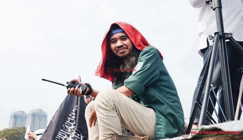 Almarhum Isnadi Heri, Kameramen Front TV saat meliput kegiatan Reuni Akbar 212, di Kawasan Silang Monas, Jakarta