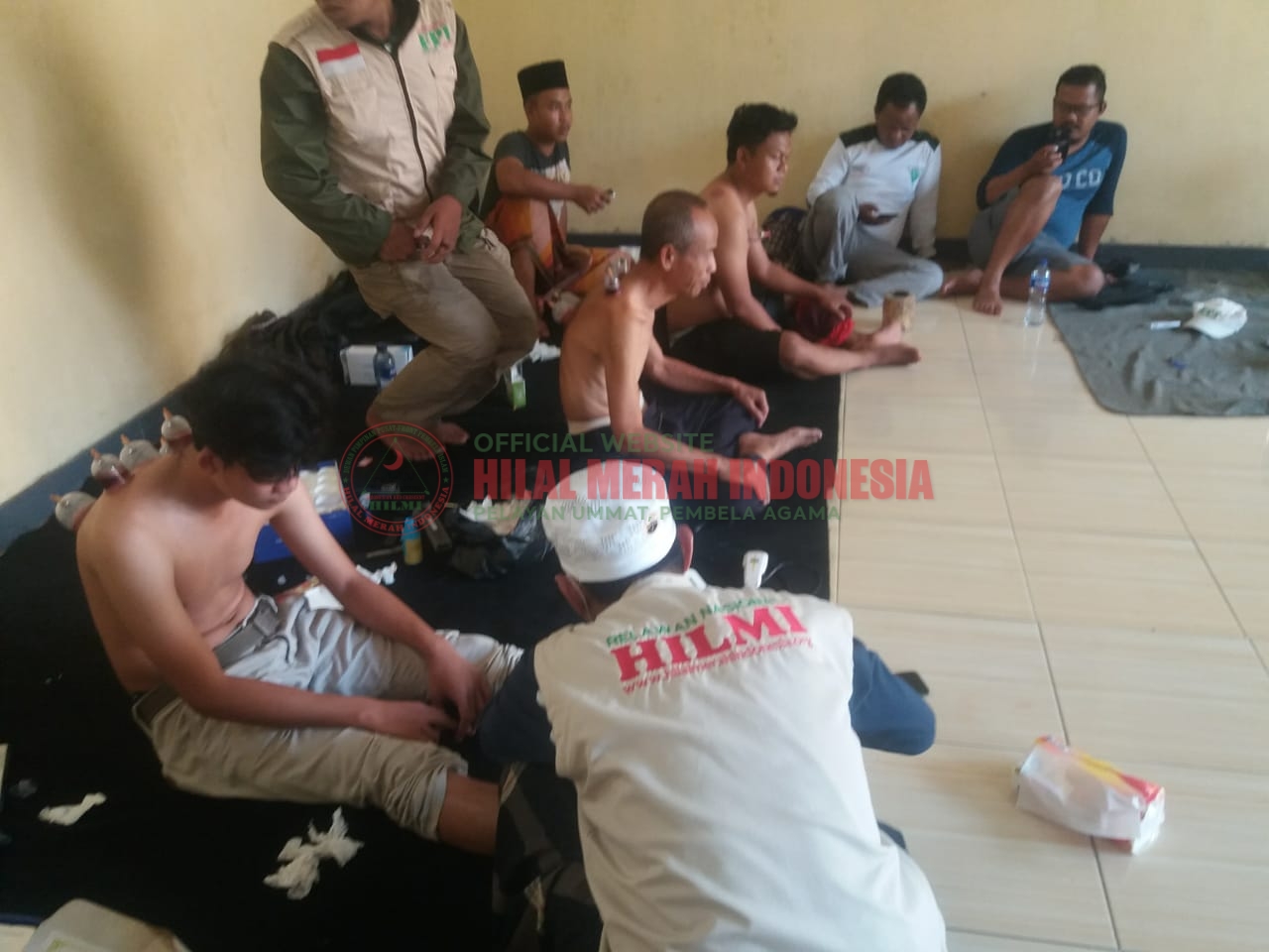 Antusias Warga Andir Saat HILMI-FPI Kab. Bandung Gelar Pengobatan Gratis