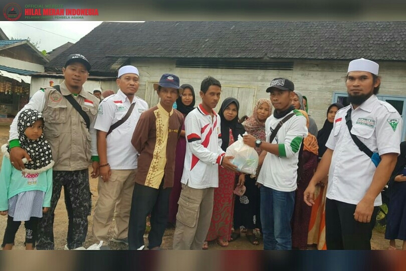 Ratusan Rumah Terendam Banjir di Wilayah Cempaka, HILMI FPI Kalsel Datang Bawa Bantuan
