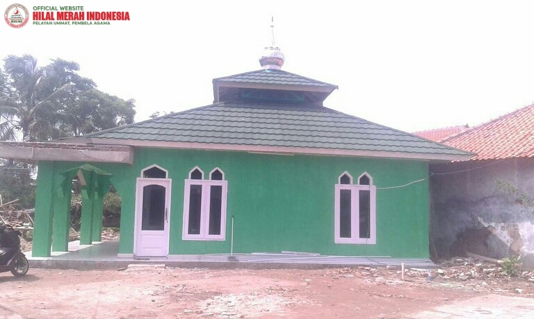 Diselah Padatnya Misi Kemanusiaan, HILMI-FPI Selesaikan Musholla Yang Hancur