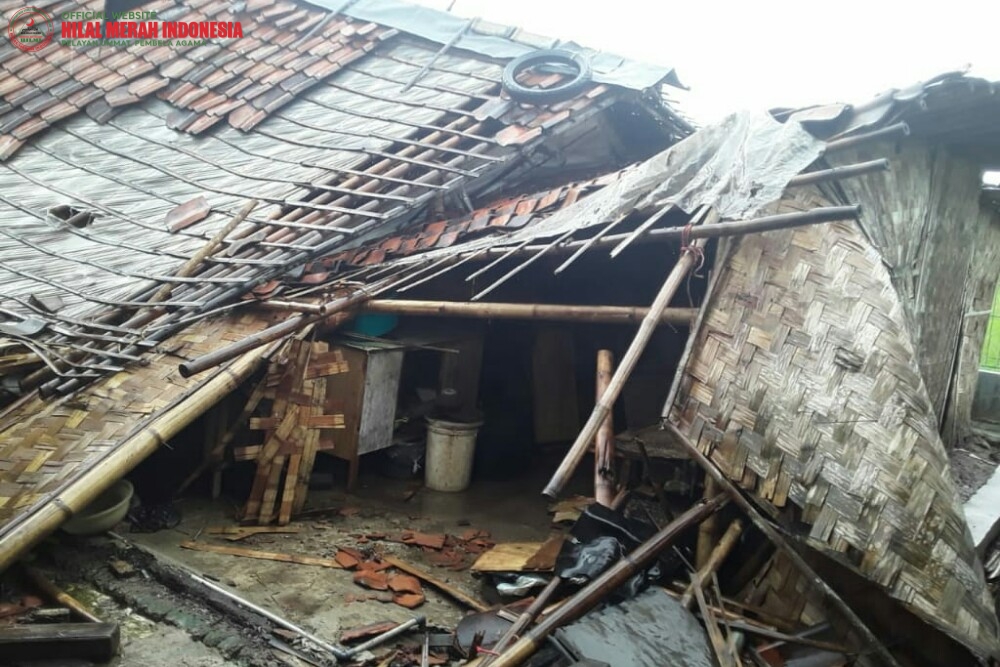 FPI Bekerjasama dengan Dompet Dhuafa Bangun Rumah Nek Ruminah yang Rubuh Total