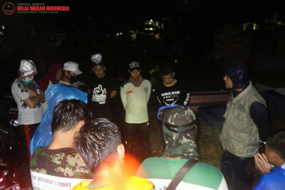 Hujan Deras Kembali Mengguyur Kota Poso, Relawan FPI Poso Kembali Lakukan Pemantauan