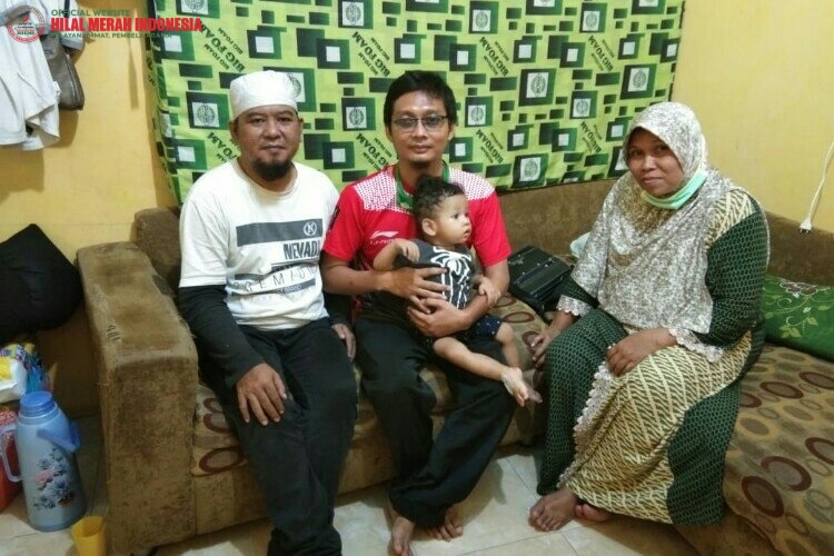 DPP HILMI FPI Tanggung Pengobatan Warga Kurang Mampu di Kota Bekasi