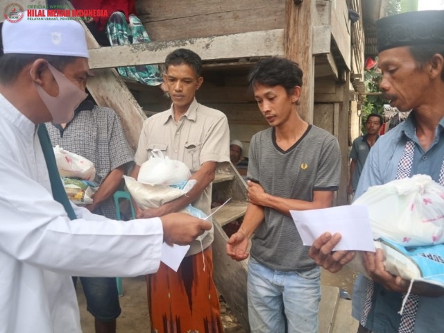 FPI Sulteng dan MT. Khalid bin Walid Santuni Keluarga Korban Salah Tembak di Kabupaten Poso