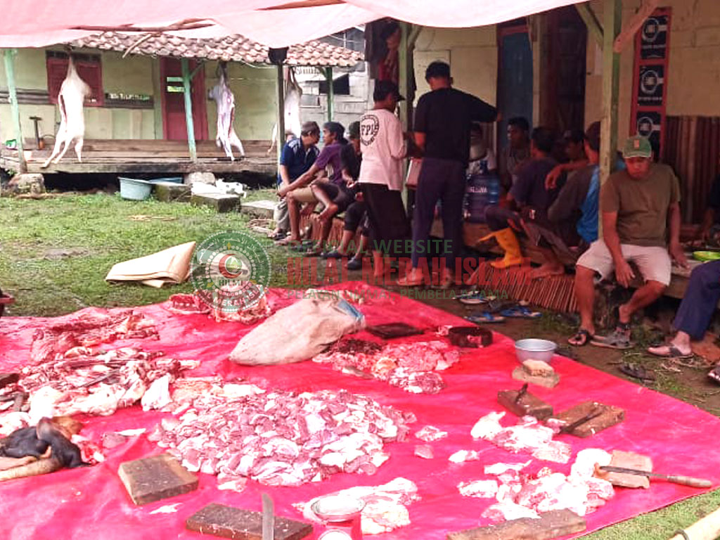 Daging Qurban Kepada Warga