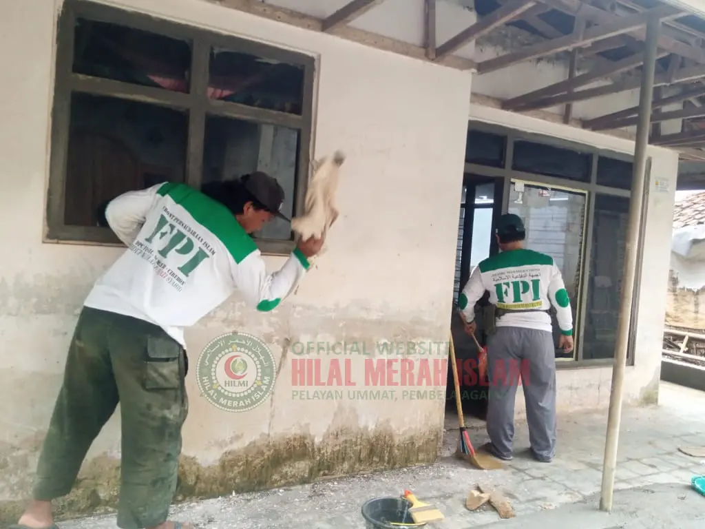 HILMI-FPI Sumedang Kirimkan Bantuan Bahan Bangunan