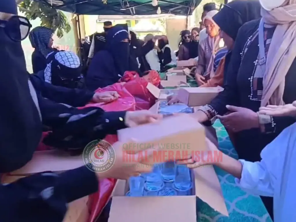 Hilmi Jamu Para Jamaah Dengan Berbagai Menu