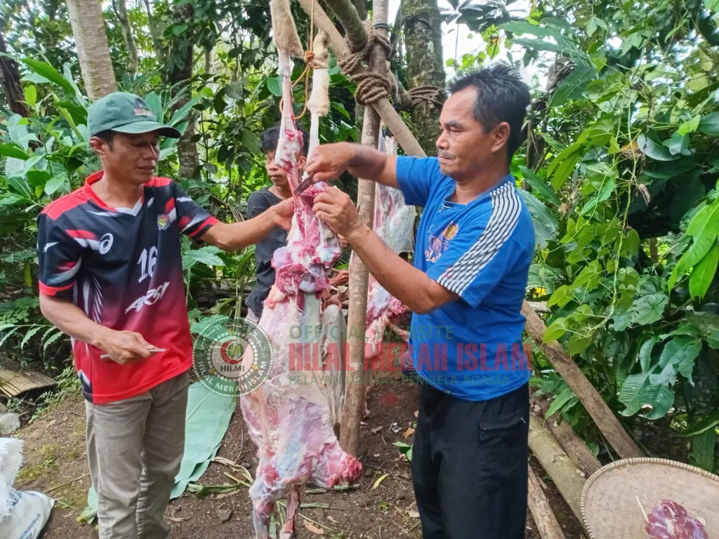 HILMI FPI Kota Tasikmalaya Salurkan Kembali Hewan Qurban Untuk Warga Mualaf Ahmadiyah