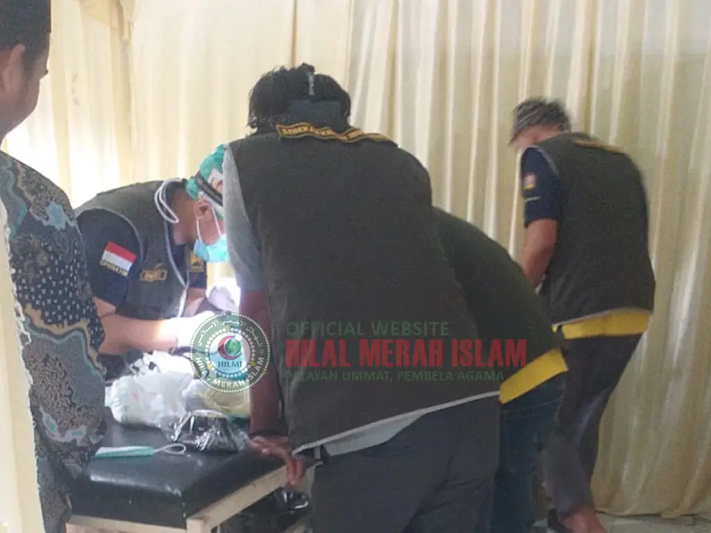 Hilmi Sukabumi Laksanakan Khitanan Massal