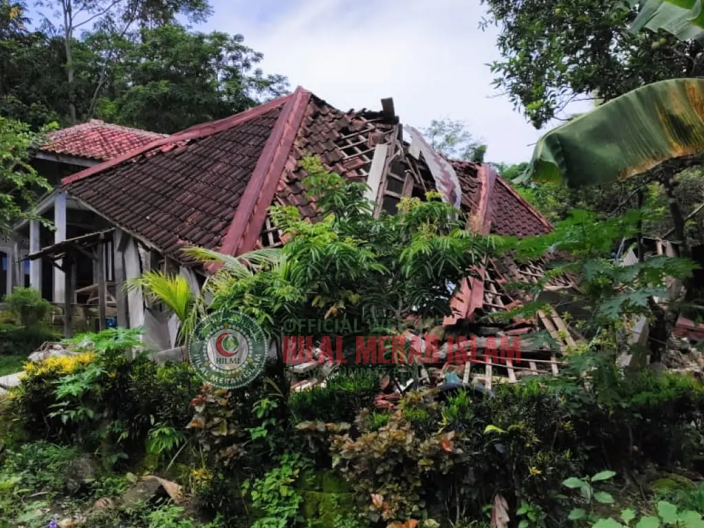 Hilal Merah Islam HILMI PRI Cianjur Tetap Semangat Berikan Bantuan Logistik