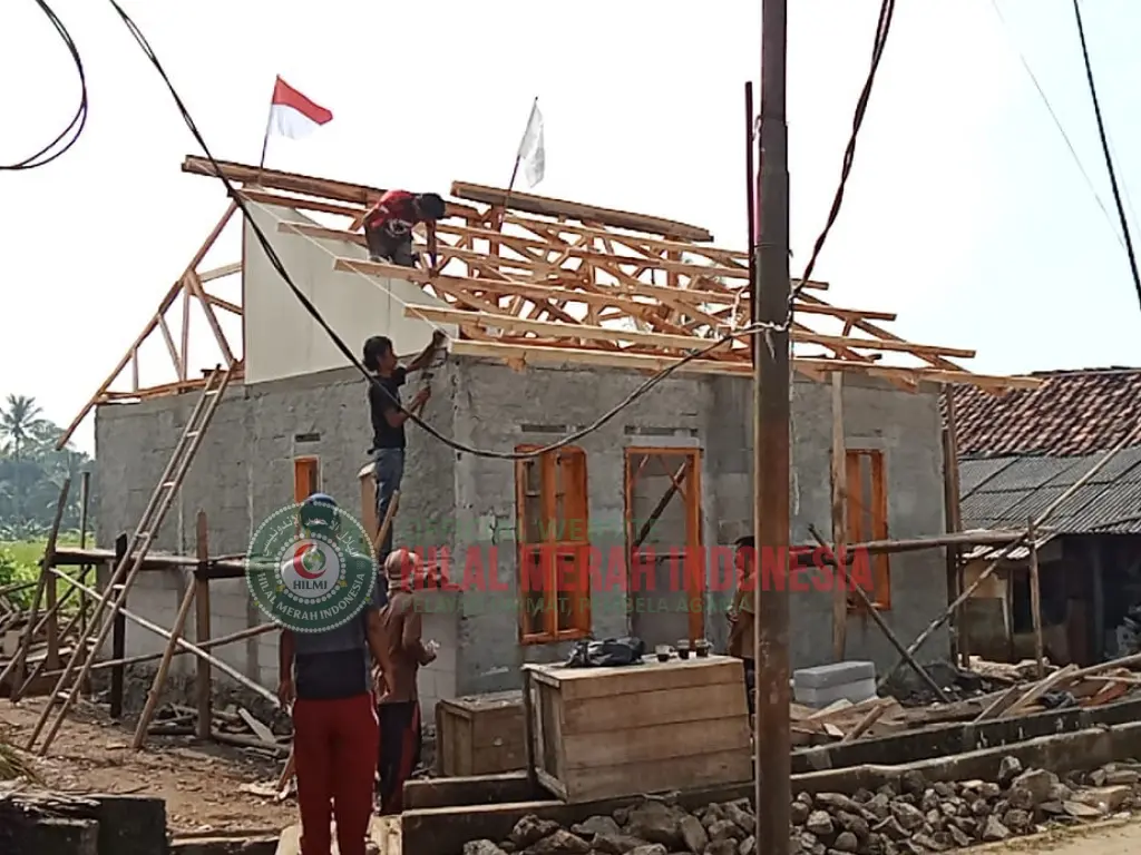 Hilmi Program Bedah Rumah 1