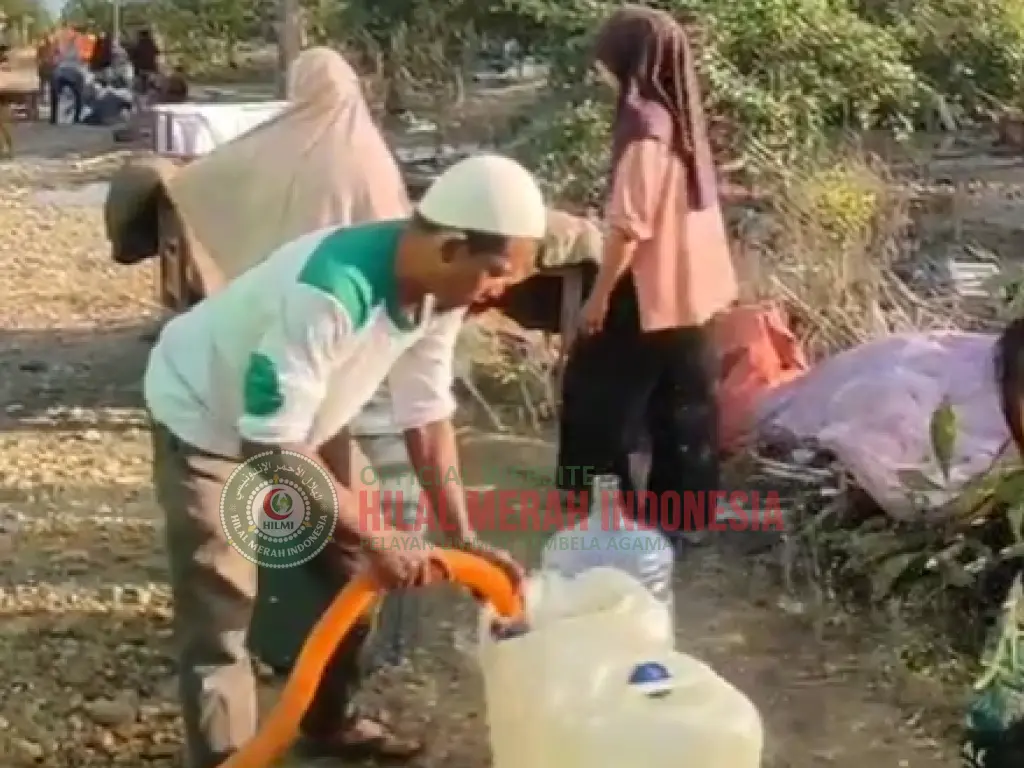 HILMI FPI Salurkan 18.000 Liter