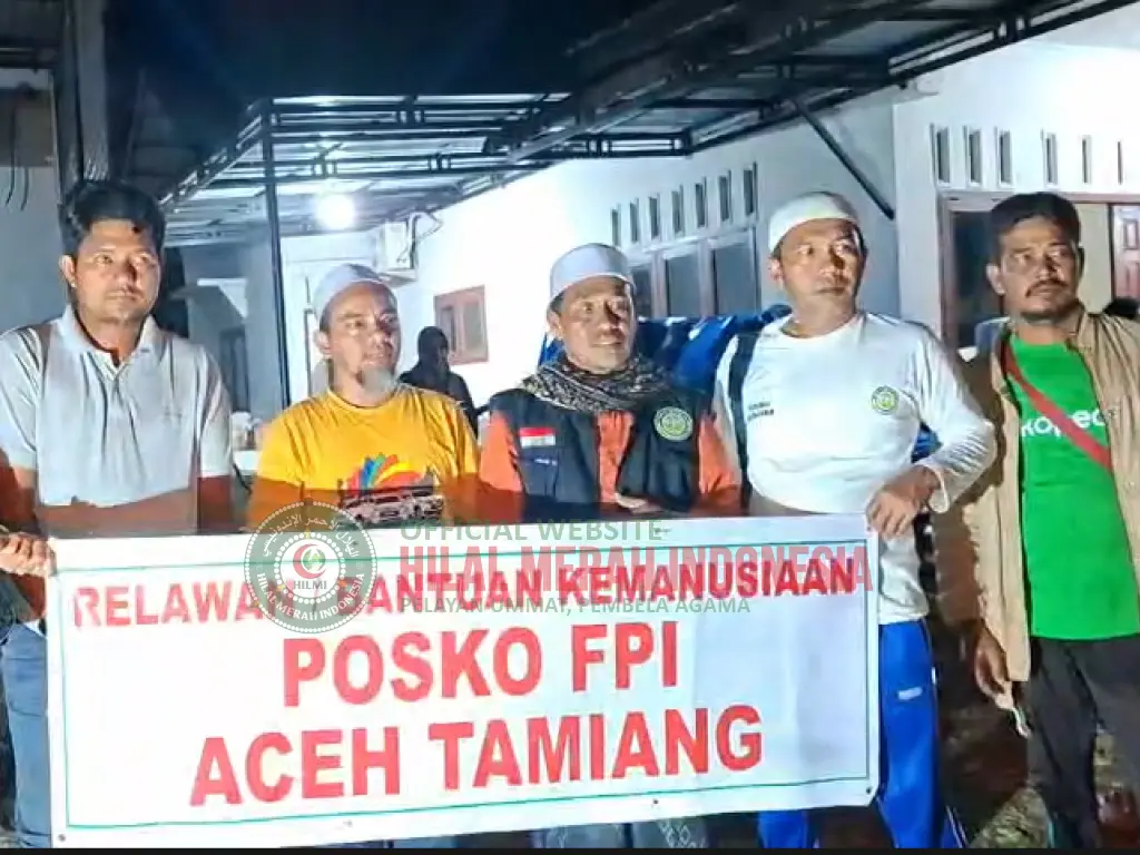 Hilmi Salurkan Bantuan ke Desa Babo