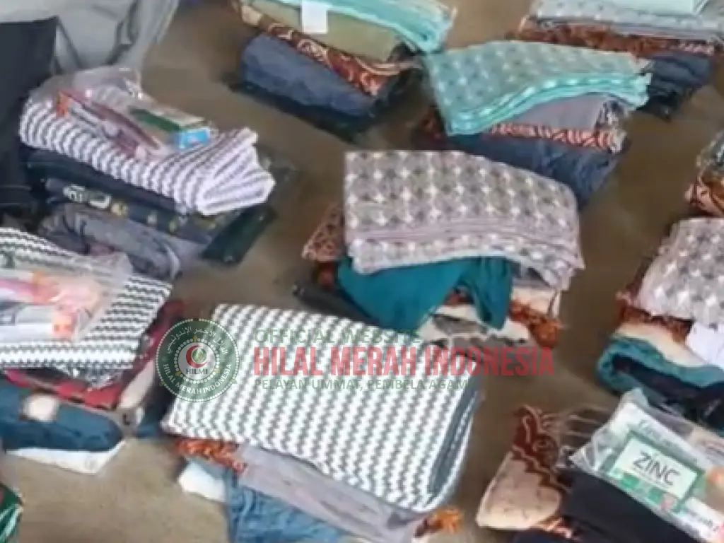 HILMI FPI Bagikan Bantuan Logistik untuk Korban Banjir 1