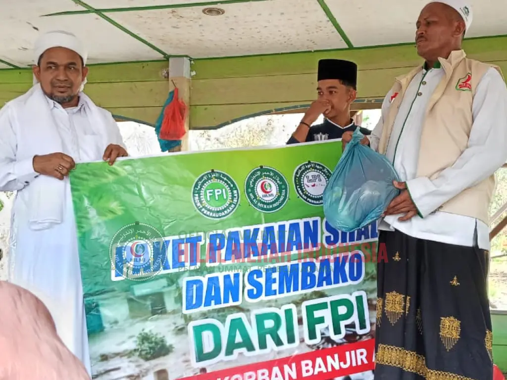 Hilmi Giat Imam FPI Aceh Salurkan Bantuan Lengkap untuk Korban Banjir 1