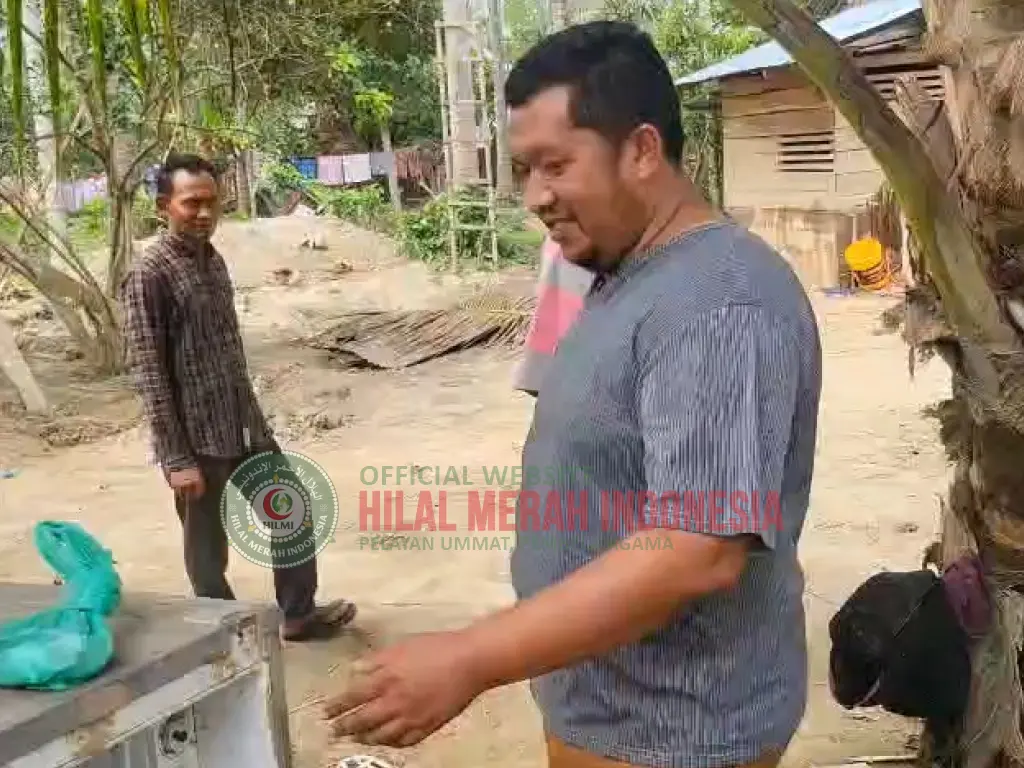 DPP HILMI FPI Serahkan 5 Sampan Beserta Mesin untuk Nelayan 2