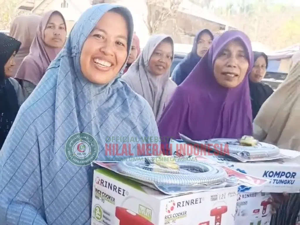 DPP HILMI FPI Salurkan Kompor Gas dan Perlengkapan Rumah Tangga