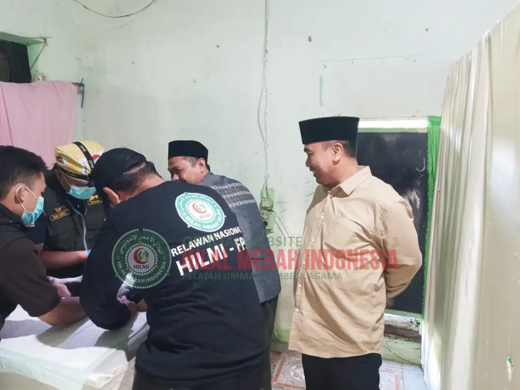 HILMI FPI Bersama Ponpes Nurul Inayah dan SKI, Gelar Khitan Masal Gratis 1