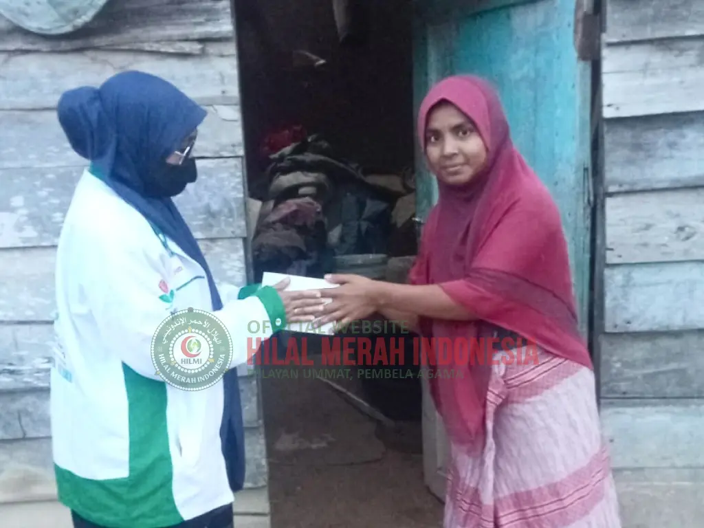 Hilmi PW MPI Aceh Utara Salurkan Zakat untuk Korban Banjir di Pelosok Desa