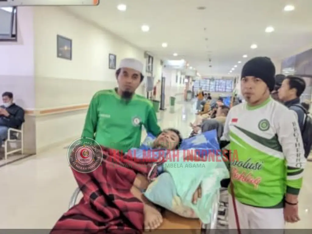 Relawan HILMI Ciamis Bergerak Malam Hari Demi Selamatkan Pasien Tumor 1