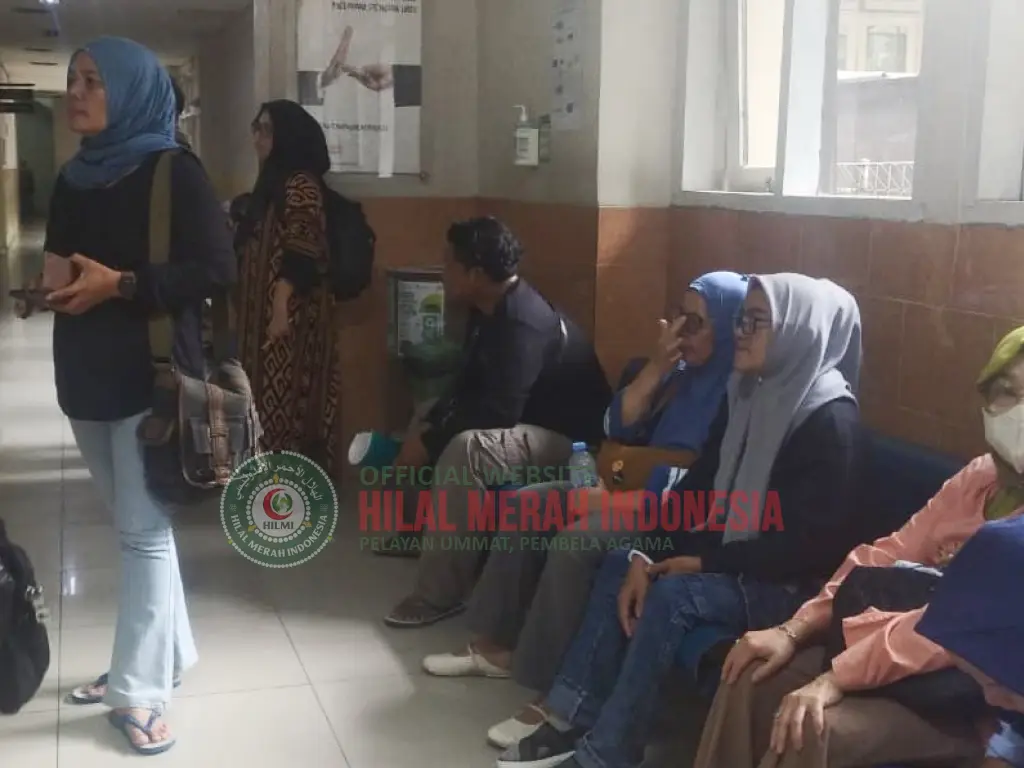 Ambulan Kemanusiaan HILMI Ciamis Mengantar Harapan Ibu Mimin di Tengah Derita 1
