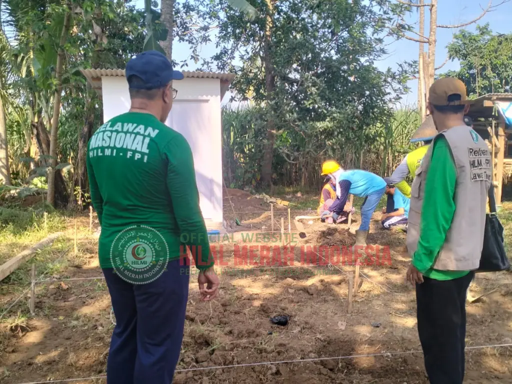 HILMI-FPI Malang Serahkan Hasil Bedah Rumah untuk Janda Lansia yang Hidup Sebatang Kara