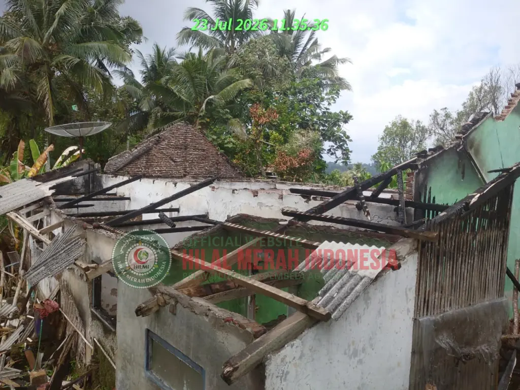 HILMI Kabupaten Ciamis Salurkan Bantuan untuk Korban Kebakaran di Desa Sukamaju