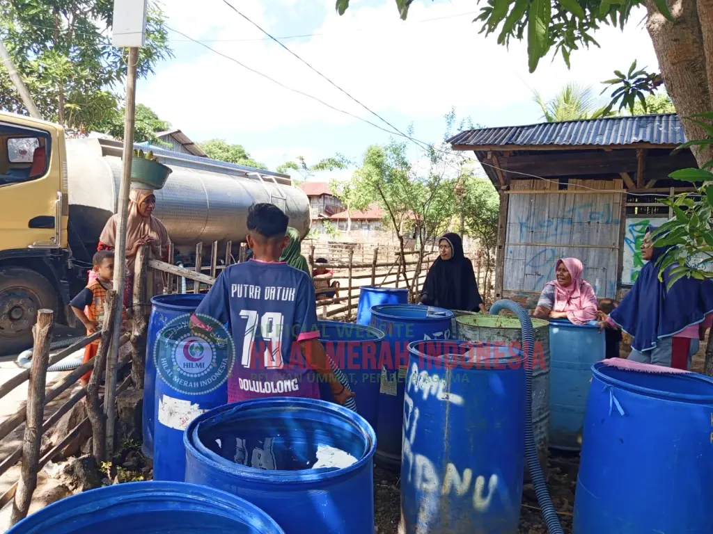 HILMI Salurkan Air Bersih bagi Warga Desa Hoelea di Lembata