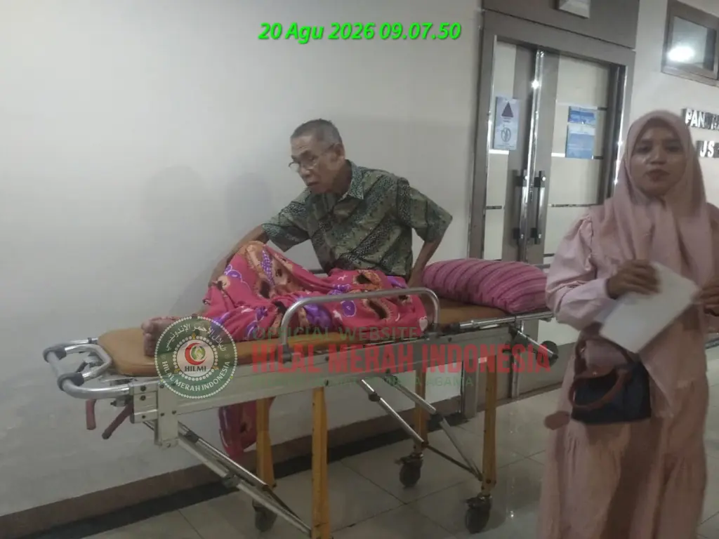 Dampingi Pasien Rujukan dari Puskesmas Manonjaya ke RS Jasa Kartini HILMI Ciamis Dampingi Pasien Rujukan dari Puskesmas Manonjaya ke RS Jasa Kartini 1