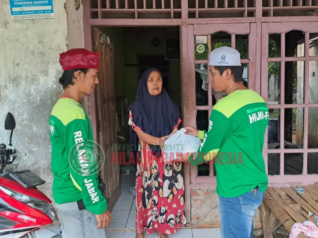 Hilmi Ketika Kemerdekaan Diterjemahkan Menjadi Kepedulian, HILMI-FPI Bantu Dhuafa Rancabungur