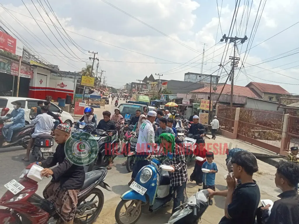 Tebar 210 Nasi Jumat Berkah Tak Putus Berbagi, HILMI-FPI Kaltim Kembali Tebar 210 Nasi Jumat Berkah di Samarinda 1