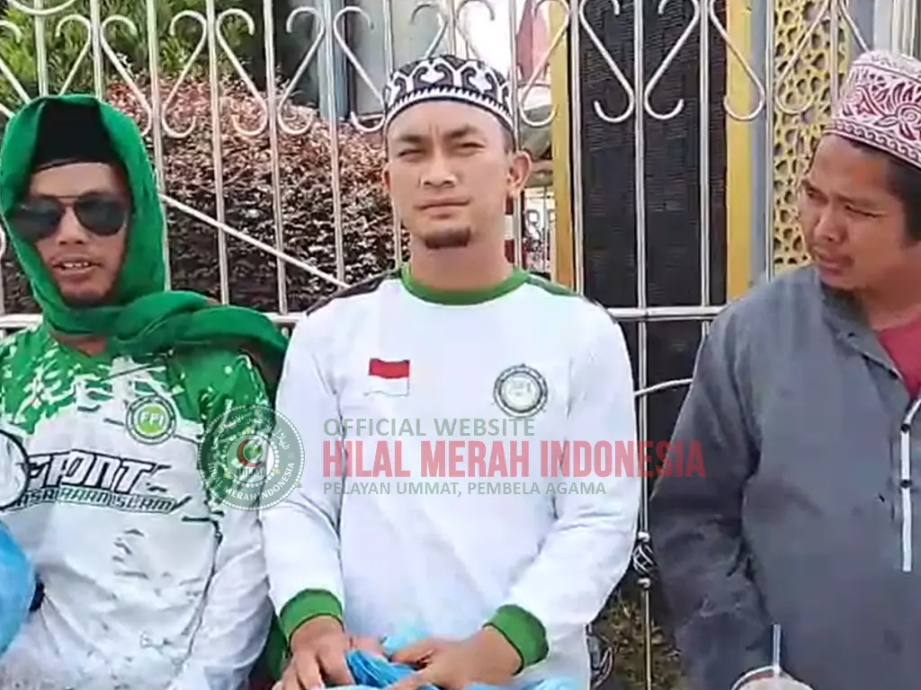 Hilmi Jumat Berkah HILMI-FPI Deli Serdang, 45 Bungkus Nasi Dibagikan kepada Warga di Lubuk Pakam 1