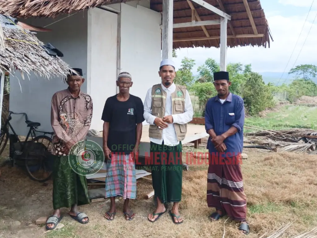 Hilmi Kini Bapak Ilyas Memiliki Rumah untuk Masa Senja 1